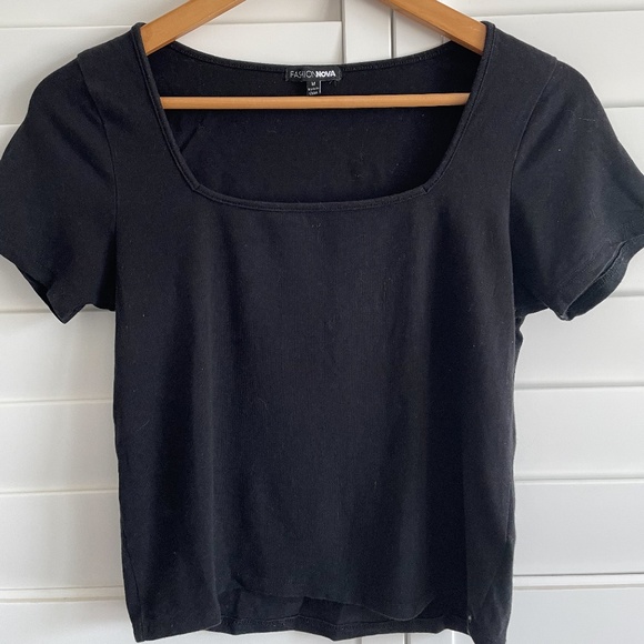 Square Neck T-shirt - Picture 1 of 2
